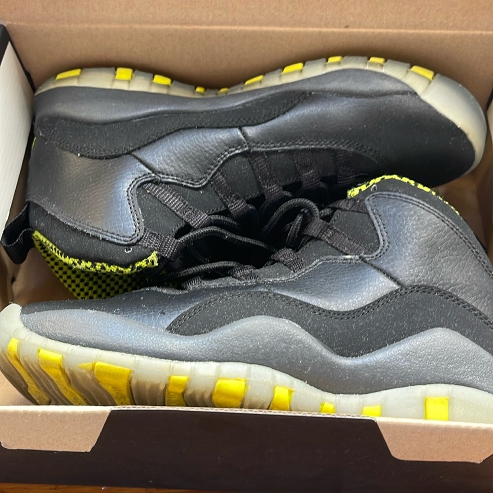 Brand new Air Jordan 10 Retro “Black/Green” (Venom) in size 4.5Y.